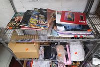 Collectables & Curio.
