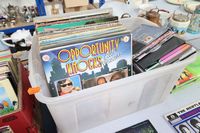 Collectables & Curio.