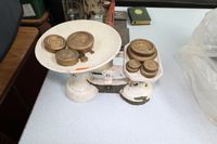 Collectables & Curio.