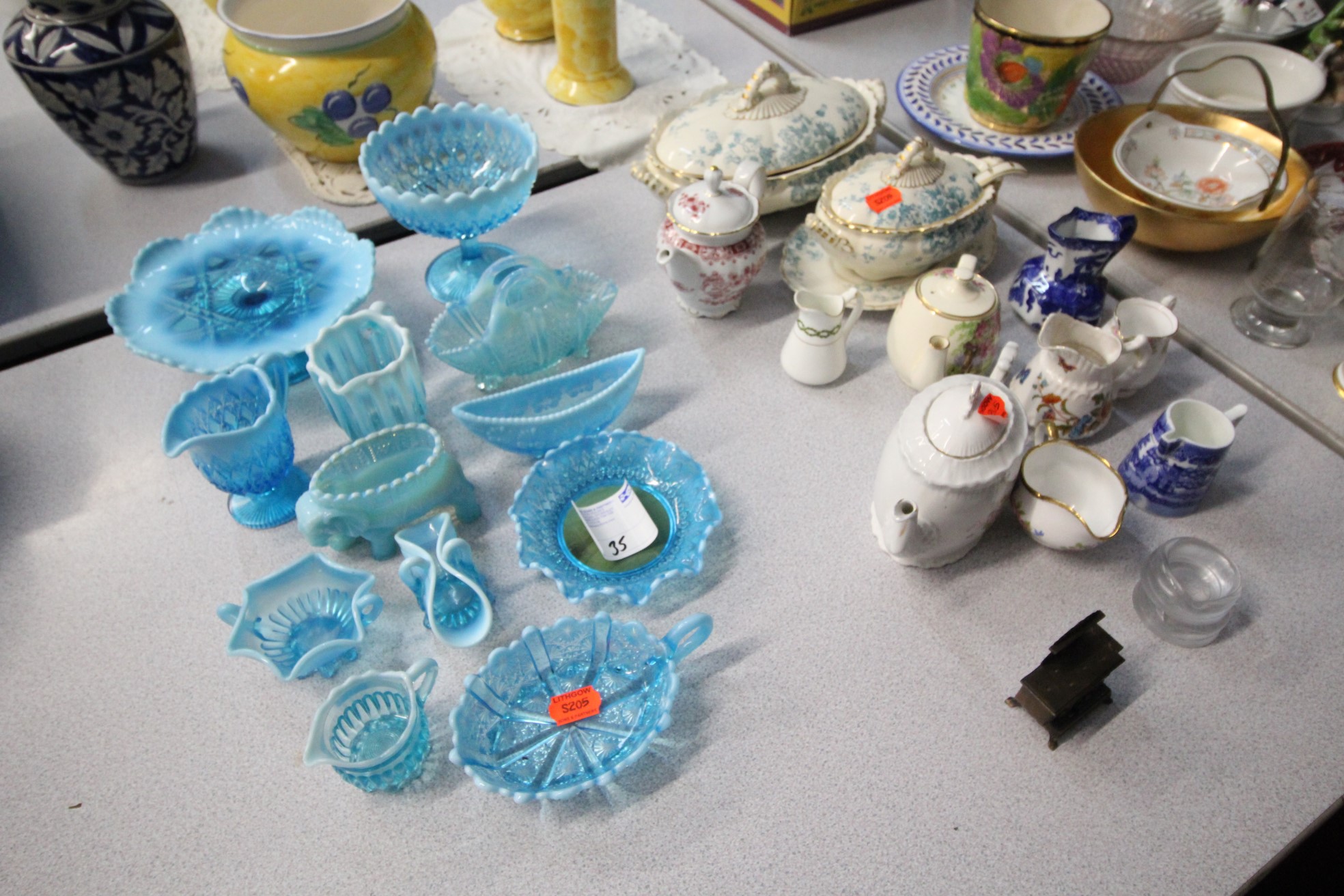 Lot 35 - Contents on Half Table of Glass and China - £110