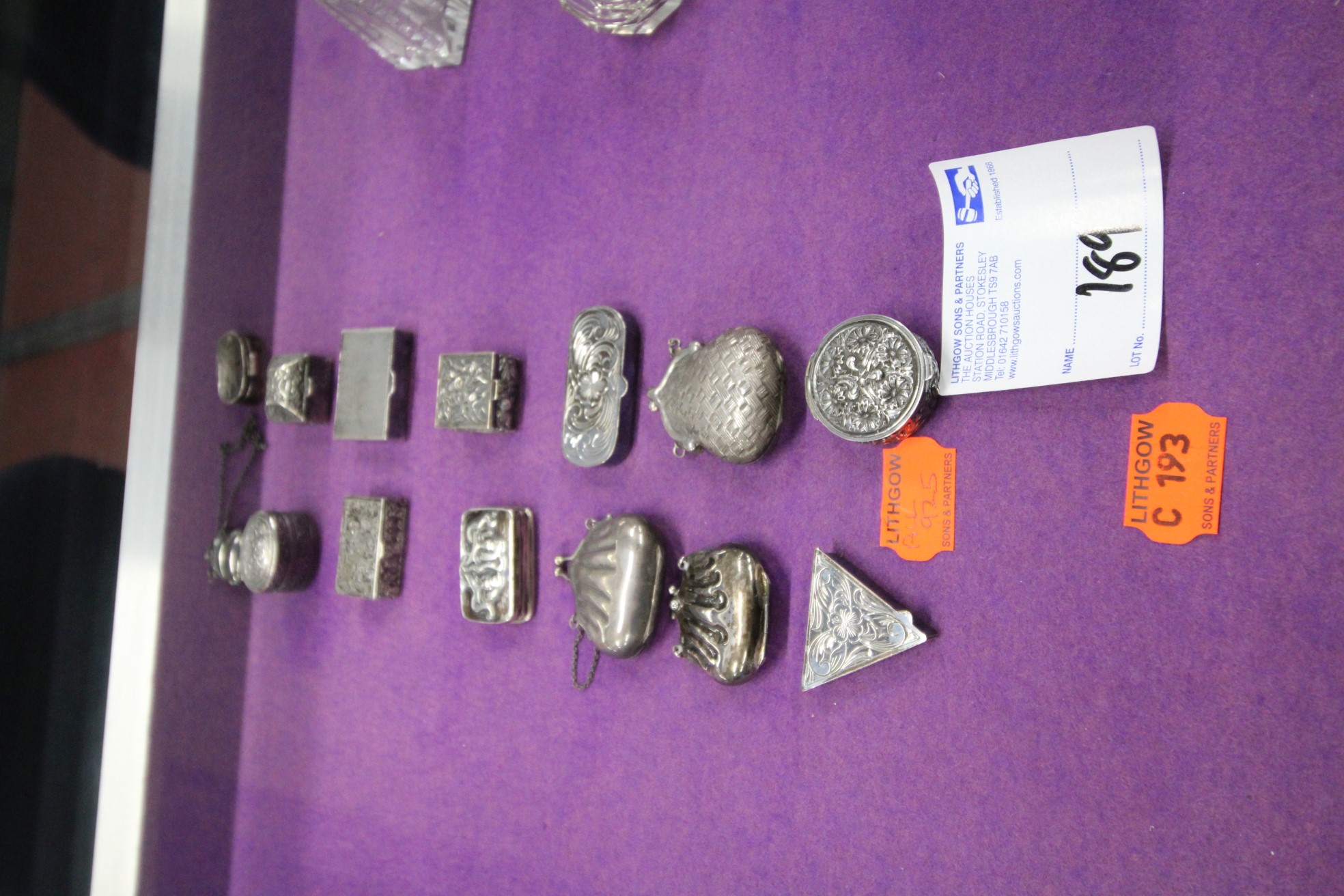 Lot 189 - 14x Serling Silver Pill Boxes - £190