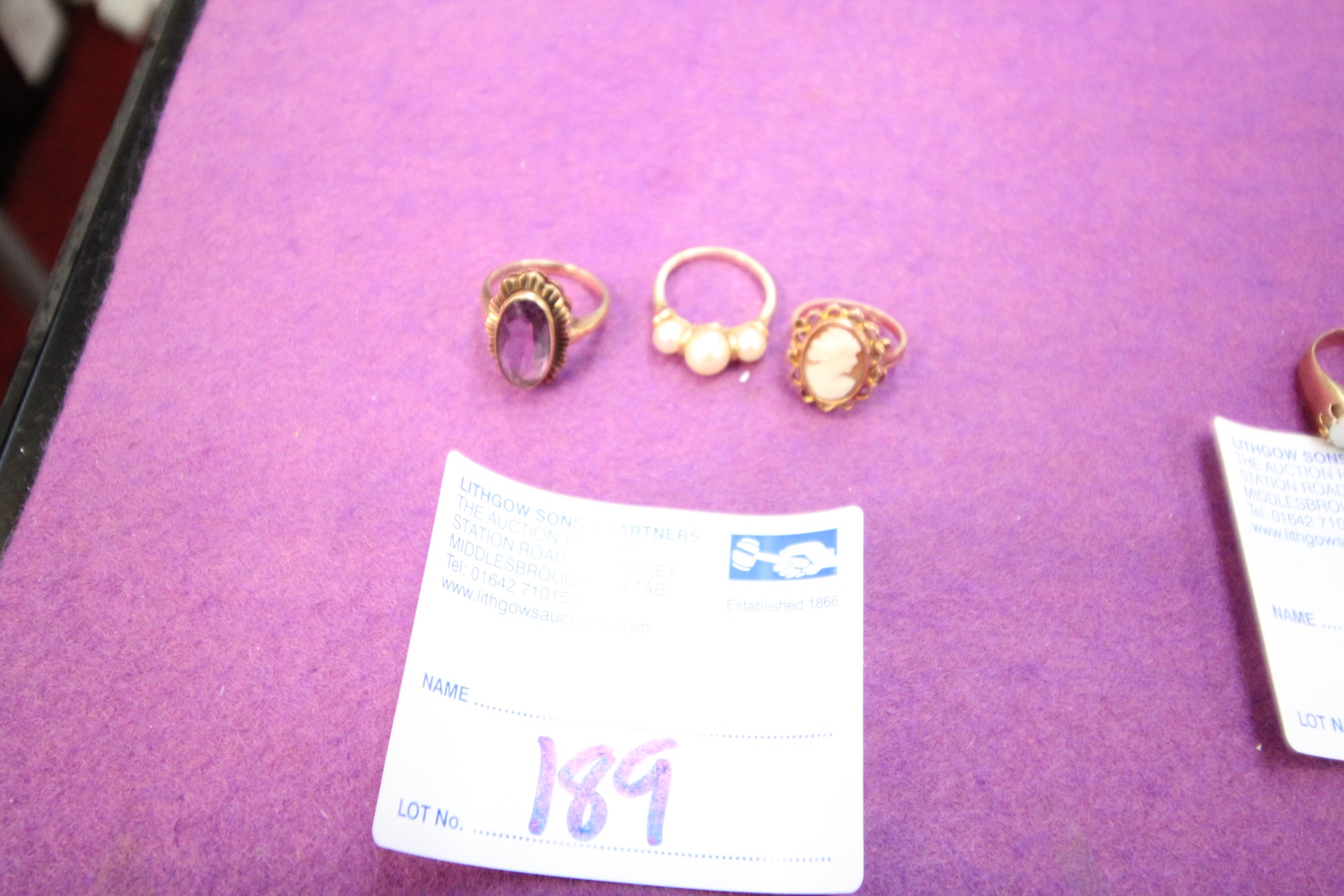 Lot 189 - 3x 9ct Gold Rings - 3170