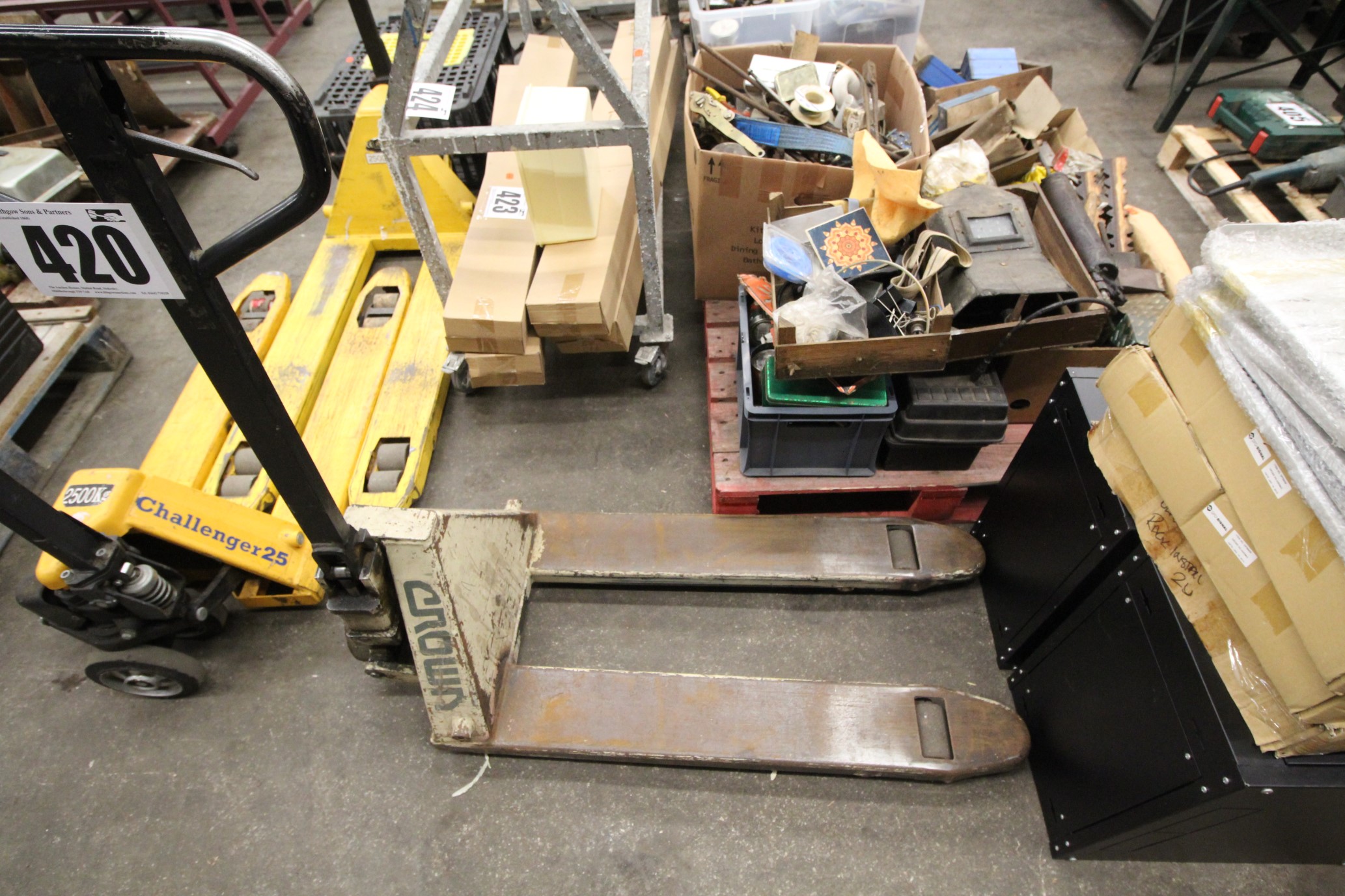 Lot 421 - Pallet Trolley - £65