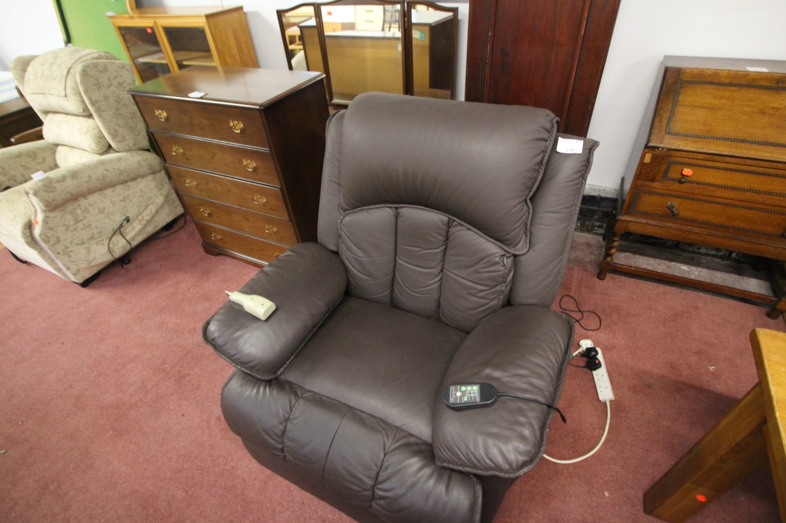 electric recliner chair Â£105