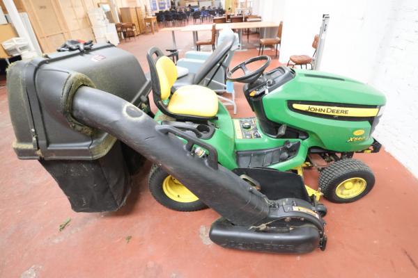 We are now taking entries for our next tool & Industrial auction. This John Deere ride on is already entered.